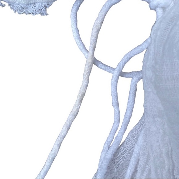 FREE PEOPLE ONE Flowy Empire Waist Top with Off the Shoulder Sleeves - Picture 10 of 13